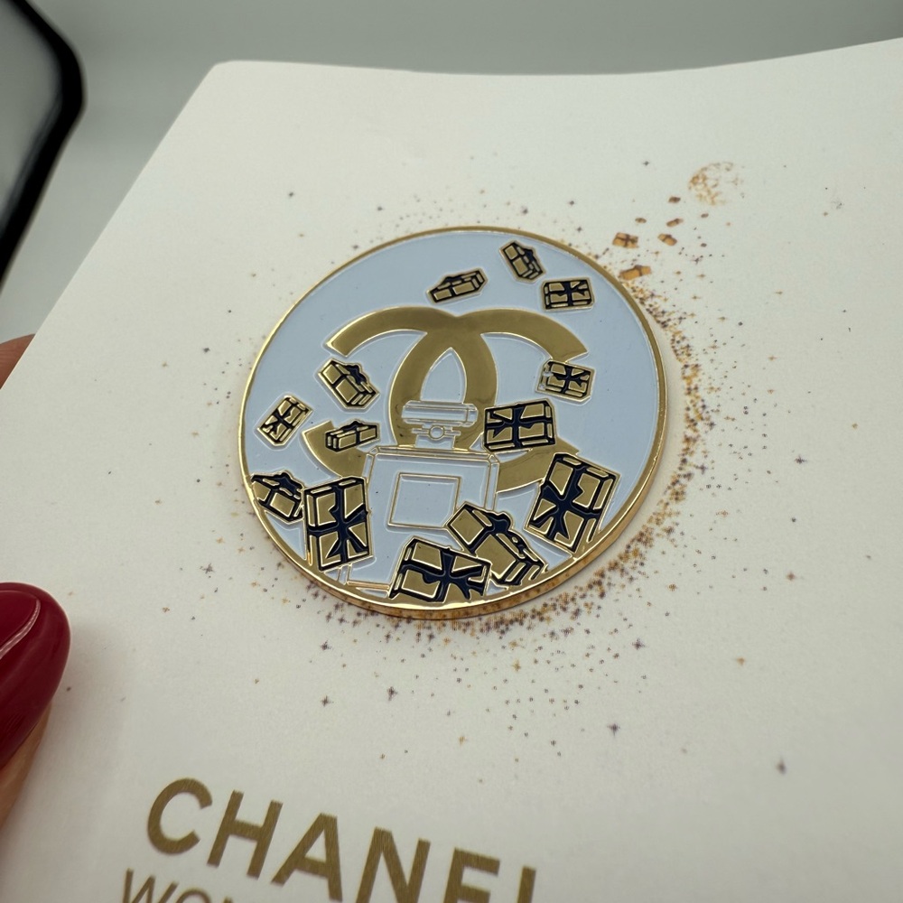 Chanel Wonderland Brooch Appreciation Gift - Picture 2 of 4